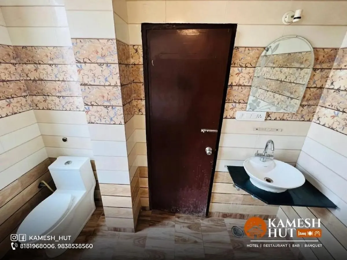 Hotel Kamesh Hut, Váránasí 4*,