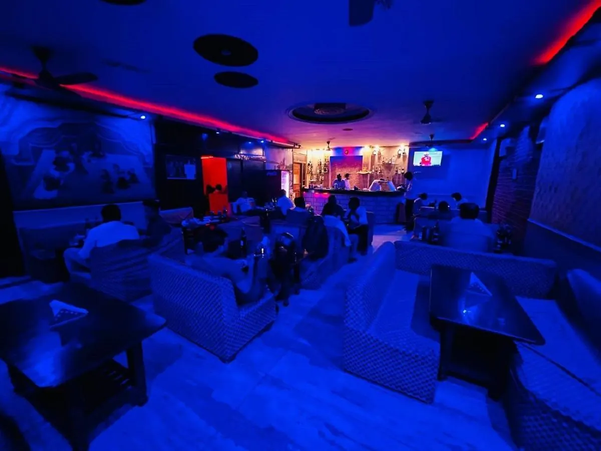 Hotel Kamesh Hut, Váránasí